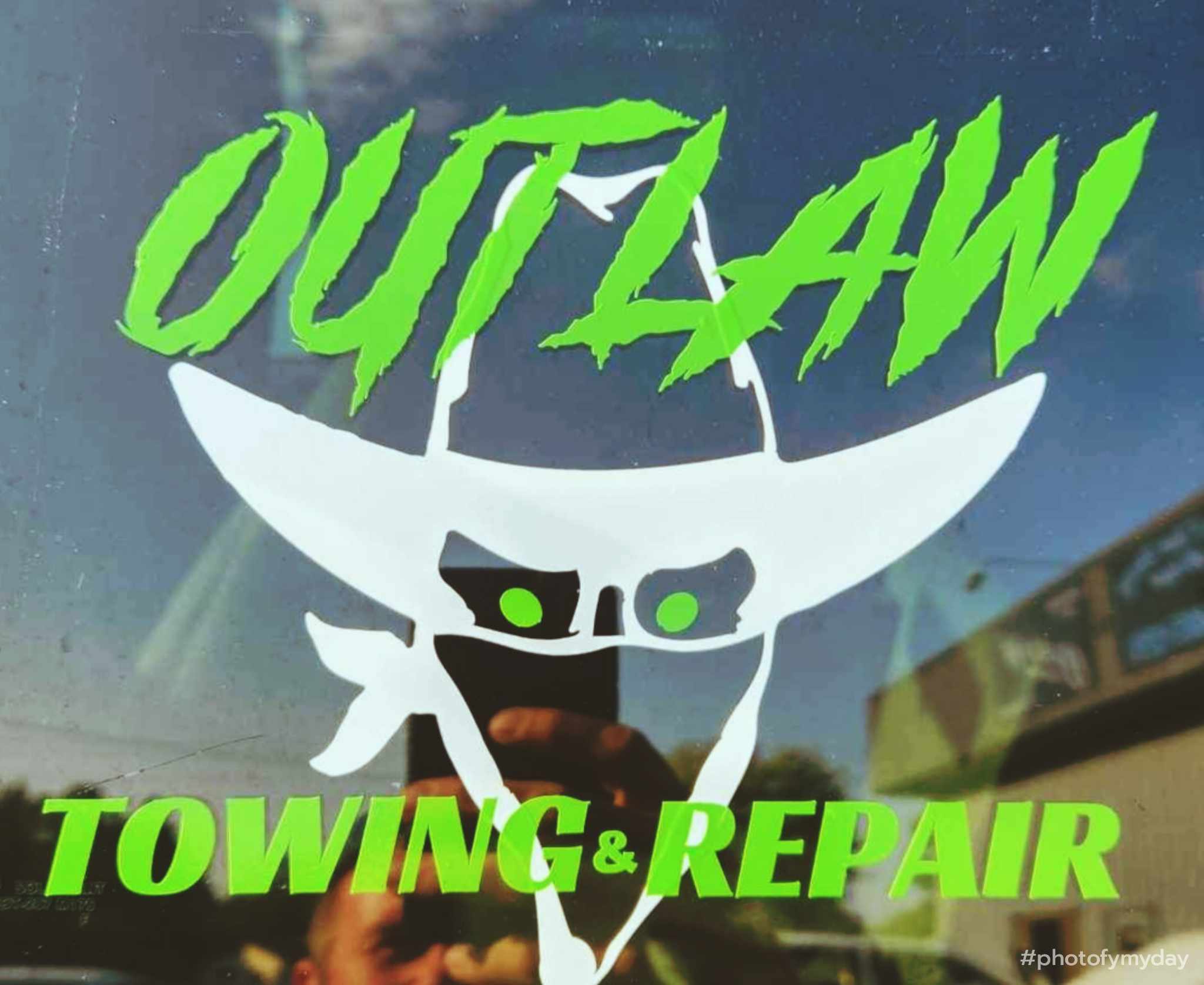 Outlaw Towing & Repair